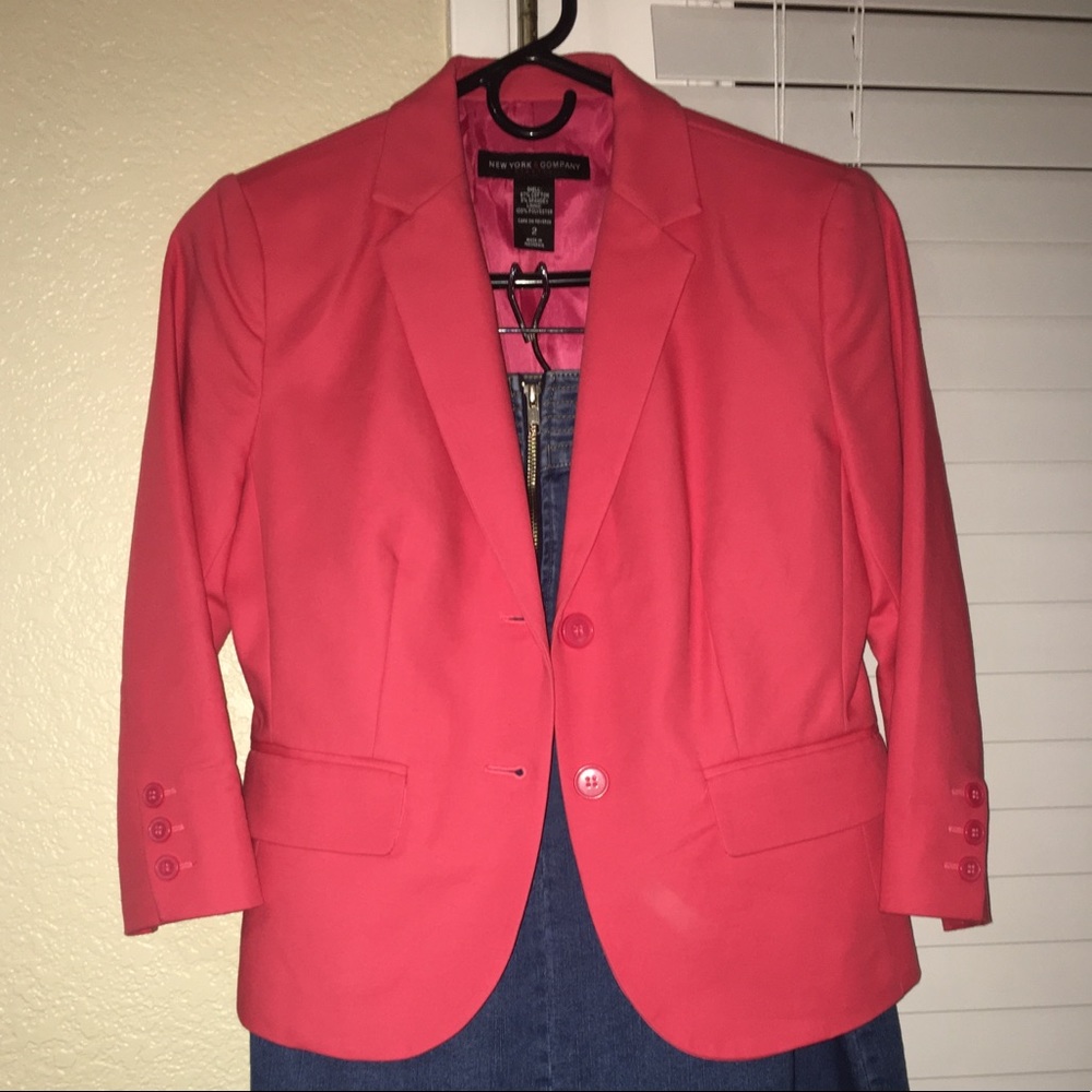 New York and Company 3/4 sleeve coral blazer